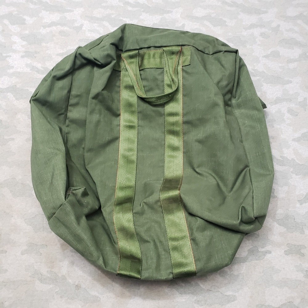Vintage US Military Kit Bag Flyers Men Large Green Duffel